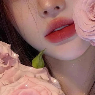 Buy Tom Ford Lip Color Satin Matte Lipstick - 52 Naked Rose - Cult Beauty Pakistan
