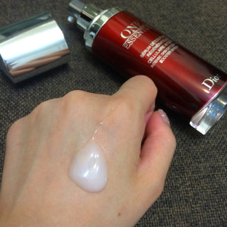 Buy Dior One Essential Eye Serum - Cult Beauty Pakistan