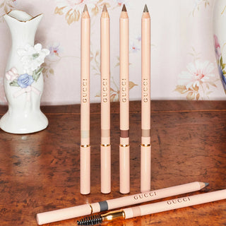 Gucci Crayon Définition Sourcils Eyebrow Pencil - Noir 06
