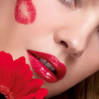 Guerlain KissKiss Shine Bloom Lipstick -  819 Corolla Rouge