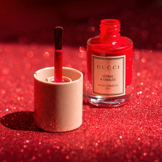 Gucci Vernis A Ongles Nail Polish Lacquer - Myra Crimson 504