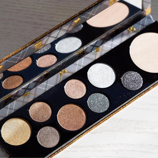 Buy MAC Girls Qween Supreme Eyeshadow Palette - Cult Beauty Pakistan
