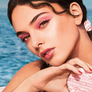Buy Dior Addict Lip Maximizer Plumping Gloss - 004 Coral - Cult Beauty Pakistan