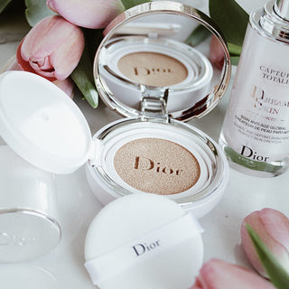 Buy Dior Capture Dreamskin Moist & Perfect Cushion  Foundation - 010 Ivory - Cult Beauty Pakistan