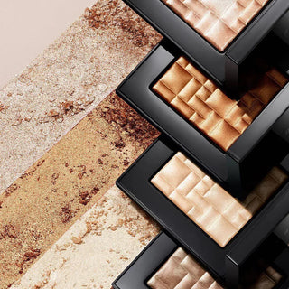 Bobbi Brown Highlighting Powder - Moon Glow