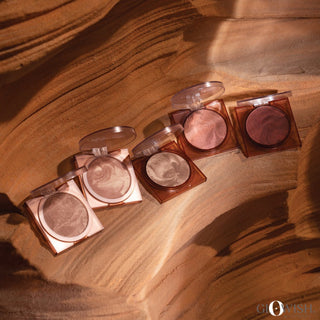 Huda Beauty Glowish Soft Radiance Bronzing Powder - 01 Light