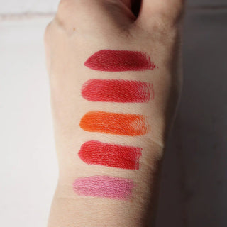 Buy MAC Macximal Silky Matte Lipstick - 612 Russian Red - Cult Beauty Pakistan