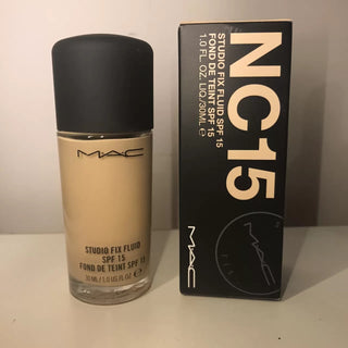 Buy MAC Studio Fix Fluid Foundation SPF 15 -  NC16 - Cult Beauty Pakistan