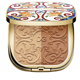 Buy Dolce & Gabbana Solar Glow Illuminating Bronzing Powder - Cult Beauty Pakistan