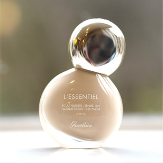 Guerlain L'Essentiel Natural Glow High Perfection Foundation - 02W Light Warm