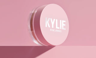 Kylie Cosmetics Mattify + Lock In Translucent Setting Powder - 400 Beige