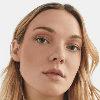 Buy MAC Studio Fix Fluid SPF 15 24HR Foundation - NC 17 - Cult Beauty Pakistan