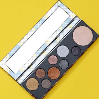 Buy MAC Girls Qween Supreme Eyeshadow Palette - Cult Beauty Pakistan