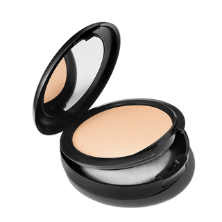 Buy MAC Studio Fix Powder Plus Foundation - NC10 - Cult Beauty Pakistan