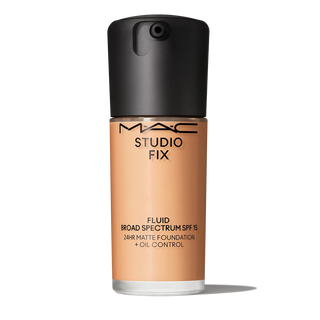MAC Studio Fix Fluid SPF 15 24HR Matte Foundation - NC35