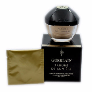 Guerlain Parure De Lumiere Light Diffusing Foundation - 02 Beige Clair
